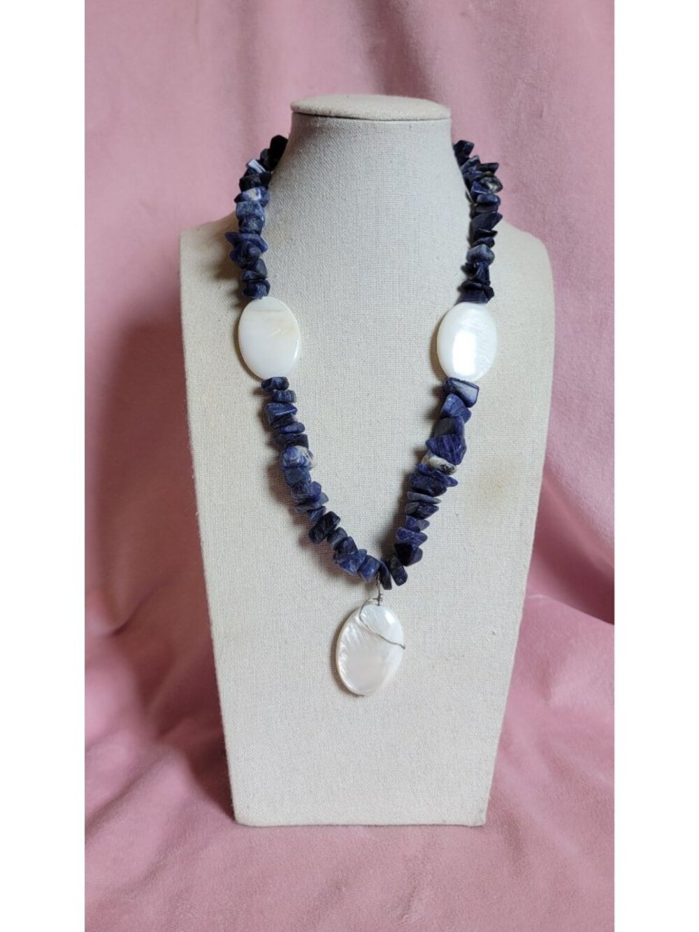 Handmade Sodalite Stone Chip Beaded Mother of Pearl Choker Wire Wrap Necklace NA